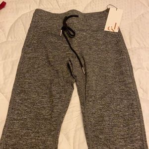 Crop shop boutique Jights size medium